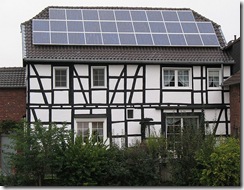 776px-SolarFachwerkhaus
